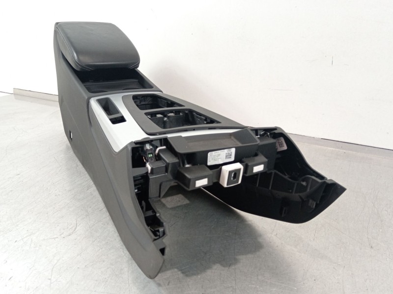 Recambio de apoyabrazos central para audi q5 (fyb, fyg) 35 tdi quattro referencia OEM IAM 80B864261 80A864981 