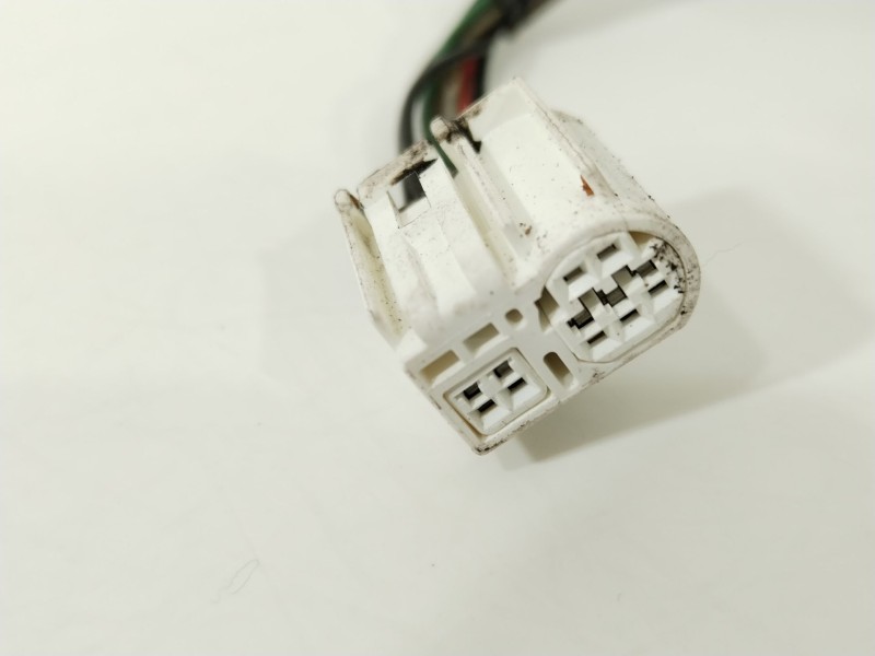 Recambio de retrovisor derecho para toyota avensis sedán (_t25_) 2.0 d-4d (cdt250_) referencia OEM IAM 8790905290  