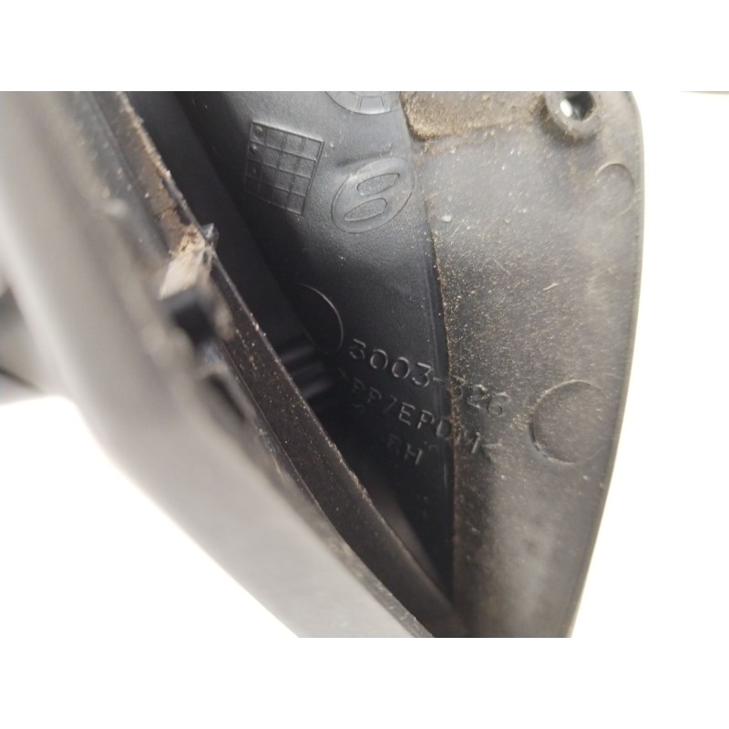 Recambio de retrovisor derecho para toyota avensis sedán (_t25_) 2.0 d-4d (cdt250_) referencia OEM IAM 8790905290  