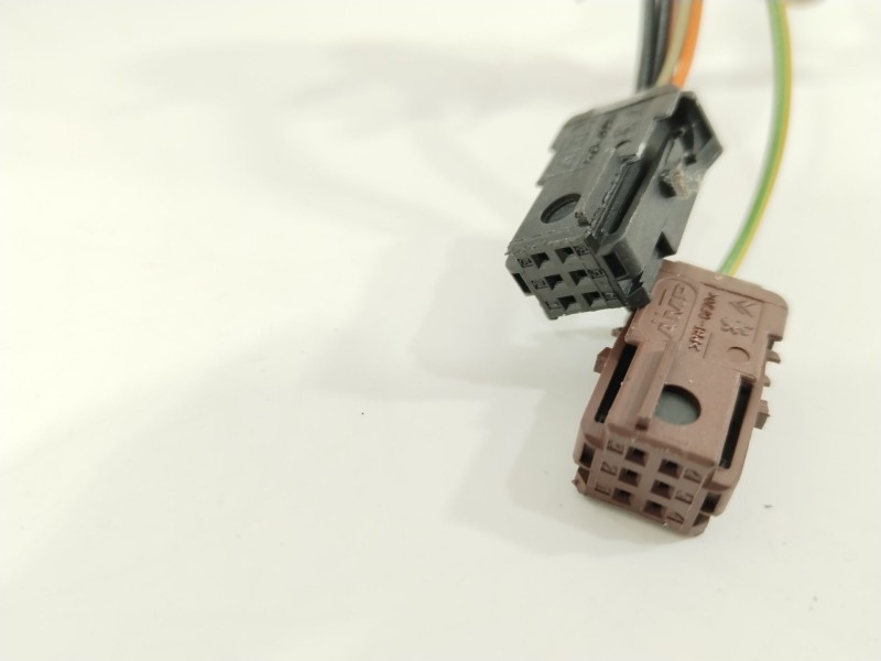 Recambio de retrovisor izquierdo para peugeot 308 sw sport referencia OEM IAM 8153NC  