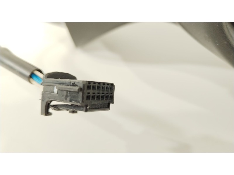 Recambio de retrovisor derecho para renault clio iv (bh_) 0.9 tce 90 referencia OEM IAM 963016264R  