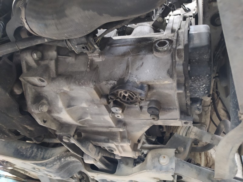 Recambio de caja cambios para volkswagen polo (6r1) advance referencia OEM IAM KFK  