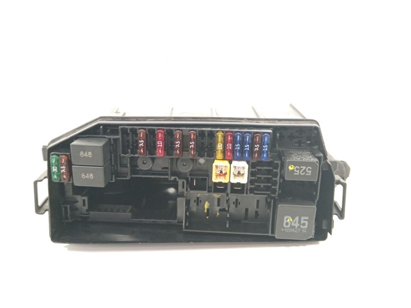 Recambio de caja reles / fusibles para seat arona (kj7, kjp) 1.0 tsi referencia OEM IAM 2Q0941828E  