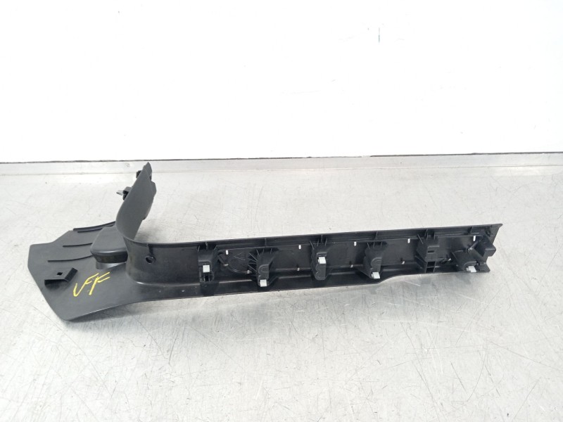 Recambio de moldura para porsche panamera diesel referencia OEM IAM 970555517  