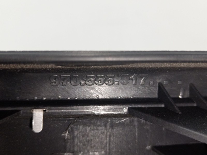 Recambio de moldura para porsche panamera diesel referencia OEM IAM 970555517  