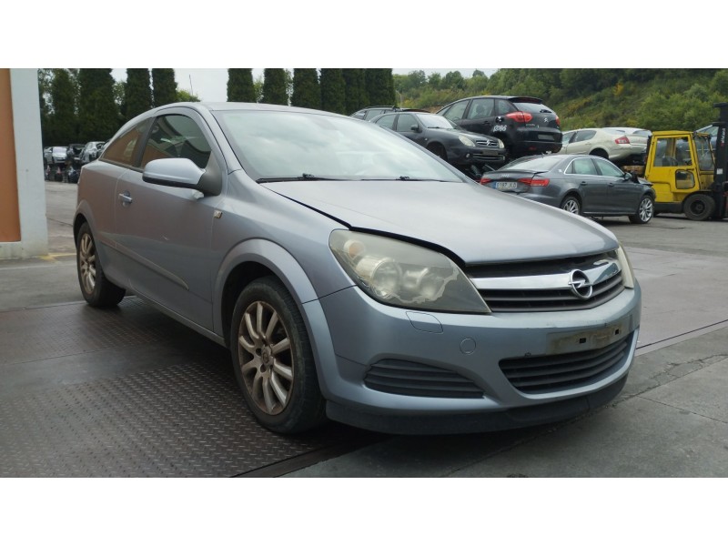 opel astra h gtc (a04) del año 2006