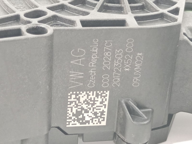 Recambio de potenciometro pedal para seat arona (kj7, kjp) 1.0 tsi referencia OEM IAM 2Q1723503  