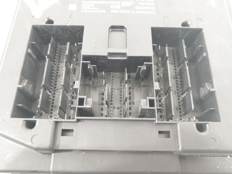 Recambio de modulo electronico para seat arona (kj7, kjp) 1.0 tsi referencia OEM IAM 2Q0937090C  