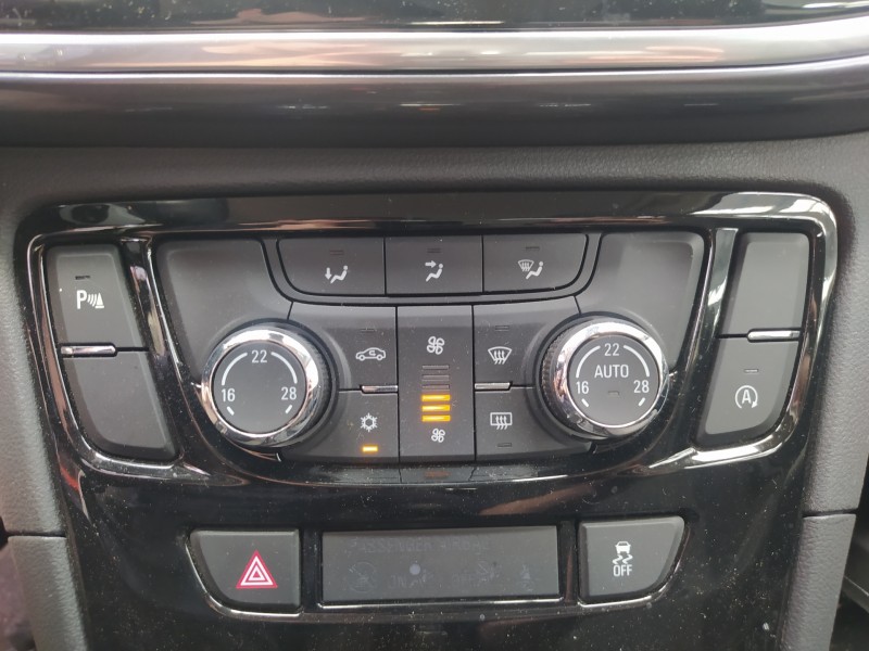 Recambio de mando climatizador para opel mokka x 120 aniversario start/stop referencia OEM IAM 39081563 1563 A2C1134810001