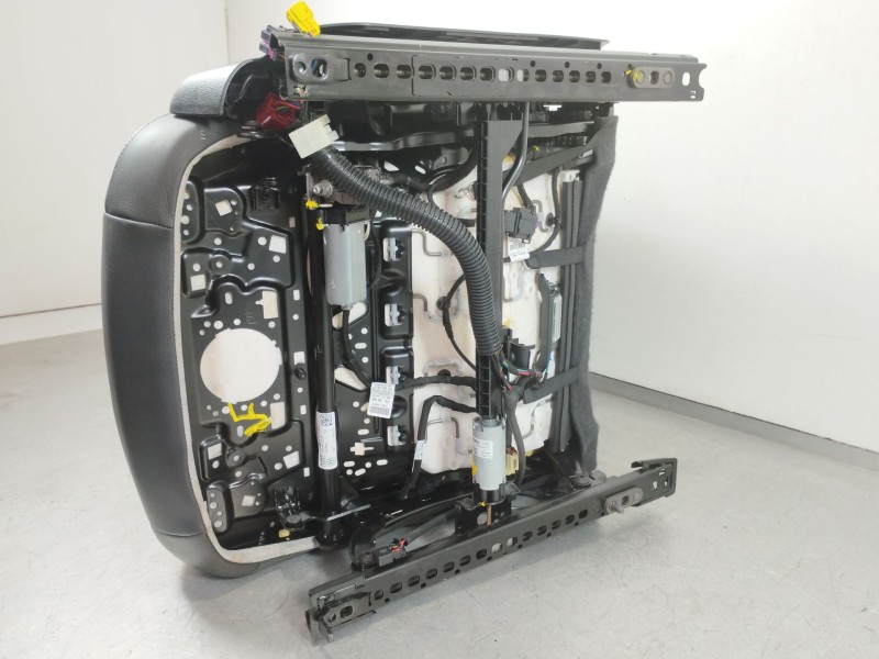 Recambio de asiento delantero izquierdo para audi q7 (4mb, 4mg, 4mq) 3.0 tdi quattro referencia OEM IAM 4M0881105  