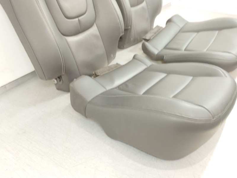 Recambio de asientos traseros para opel ampera (r12) ev 150 referencia OEM IAM   