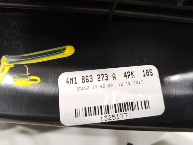 Recambio de cenicero para audi q7 (4mb, 4mg, 4mq) 3.0 tdi quattro referencia OEM IAM 4M1863273A  