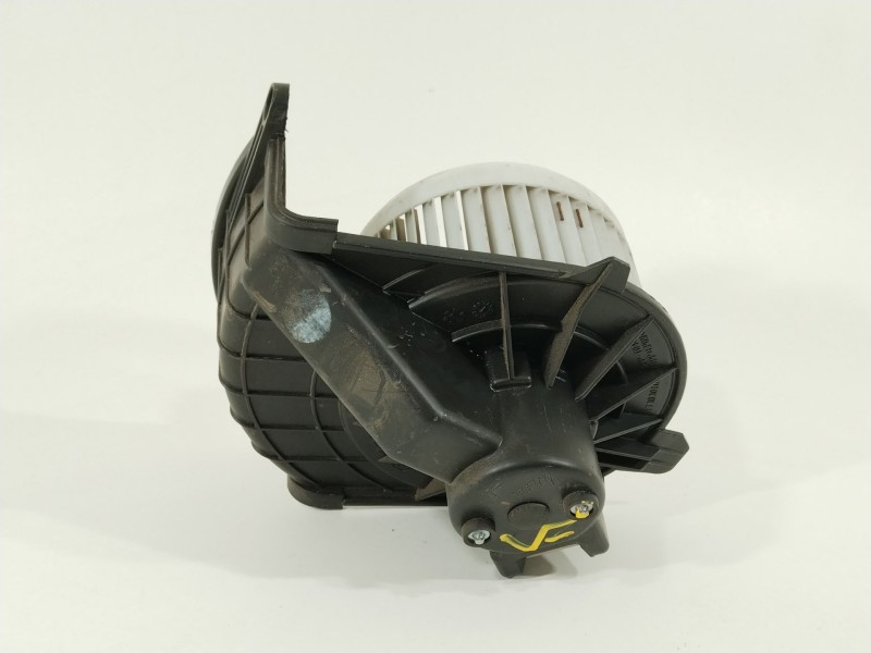 Recambio de ventilador calefaccion para renault master kofferaufbau l3h1 3,5t referencia OEM IAM 7701068976  