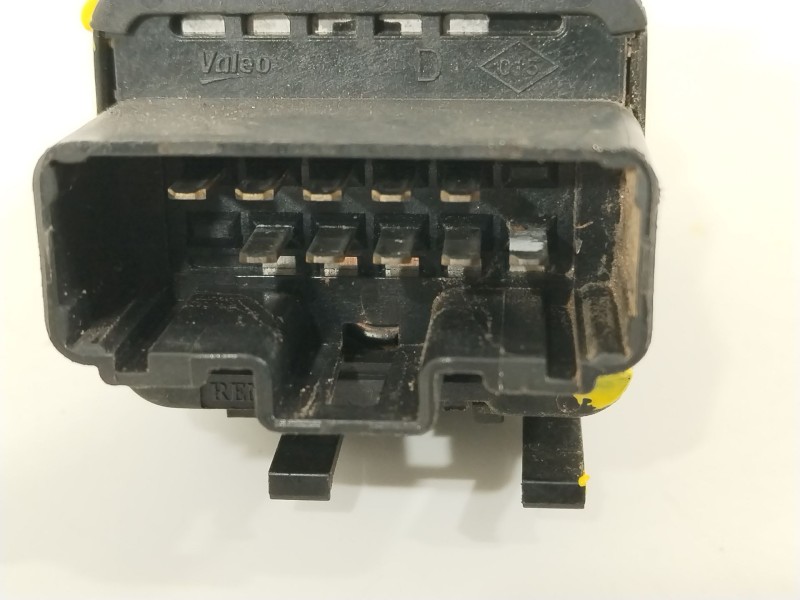 Recambio de mando elevalunas delantero izquierdo para renault master kofferaufbau l3h1 3,5t referencia OEM IAM 476806  820047680