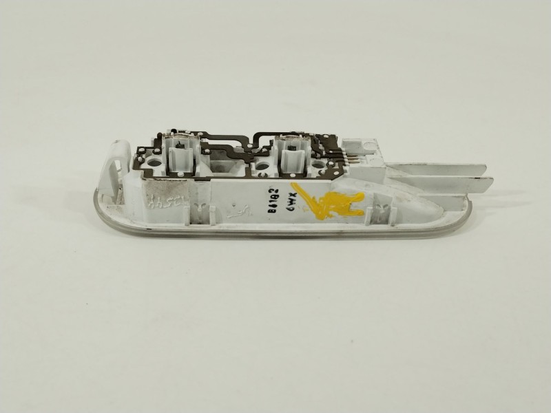 Recambio de luz interior para renault master kofferaufbau l3h1 3,5t referencia OEM IAM 8200439423  