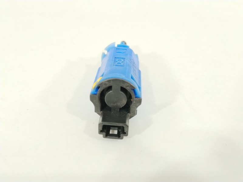 Recambio de interruptor para renault master kofferaufbau l3h1 3,5t referencia OEM IAM 253251679R  