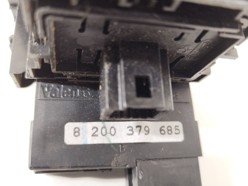 Recambio de mando multifuncion para renault master kofferaufbau l3h1 3,5t referencia OEM IAM 8200379685  