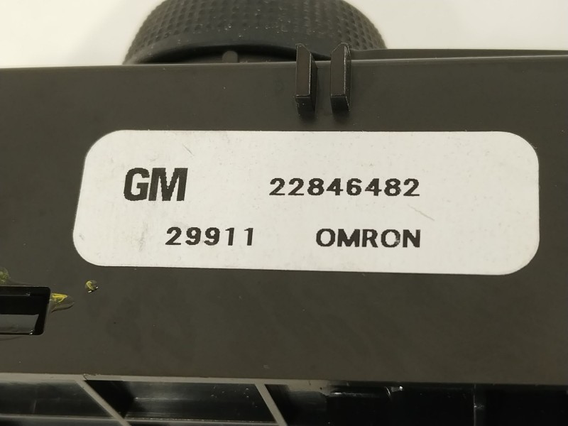 Recambio de mando multifuncion para opel ampera (r12) ev 150 referencia OEM IAM 22846482  