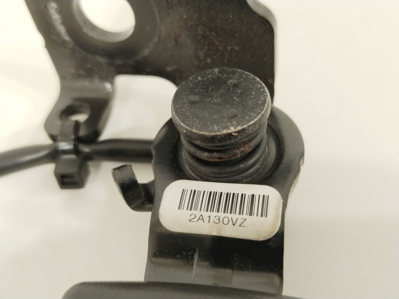 Recambio de enganche cinturon trasero izquierdo para opel ampera (r12) ev 150 referencia OEM IAM 22813695  81000011