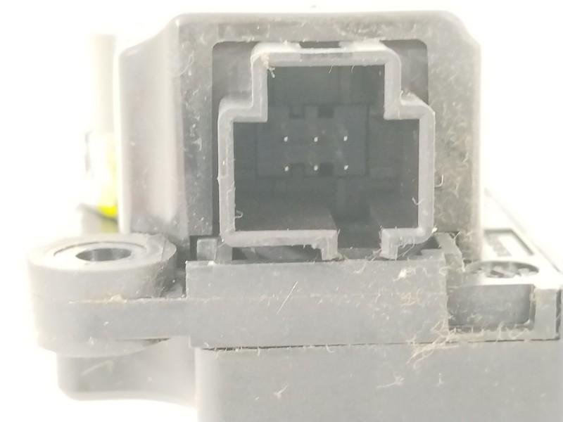 Recambio de motor apertura trampillas climatizador para opel ampera (r12) ev 150 referencia OEM IAM 52433779R0  