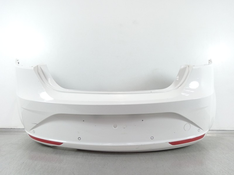 Recambio de paragolpes trasero para seat leon (1p1) reference referencia OEM IAM 1P0807421  