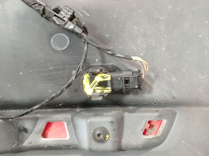 Recambio de paragolpes trasero para seat leon (1p1) reference referencia OEM IAM 1P0807421  