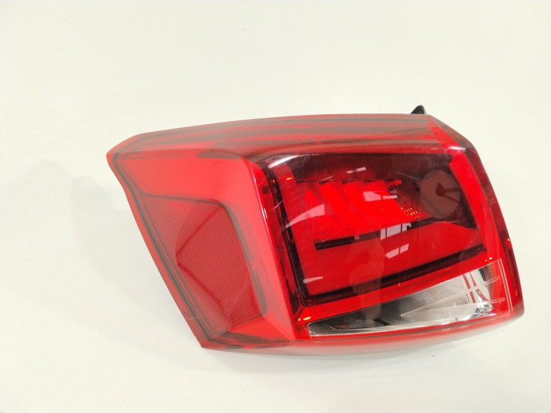 Recambio de piloto trasero izquierdo para seat arona (kj7, kjp) 1.0 tsi referencia OEM IAM 6F9945207B  