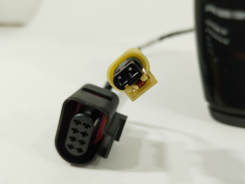 Recambio de retrovisor derecho para seat arona (kj7, kjp) 1.0 tsi referencia OEM IAM 21996212GM  