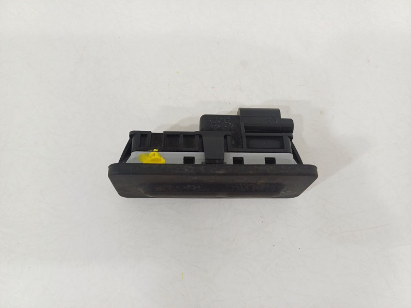 Recambio de maneta exterior porton para peugeot 208 1.2 12v vti referencia OEM IAM 9827560380  