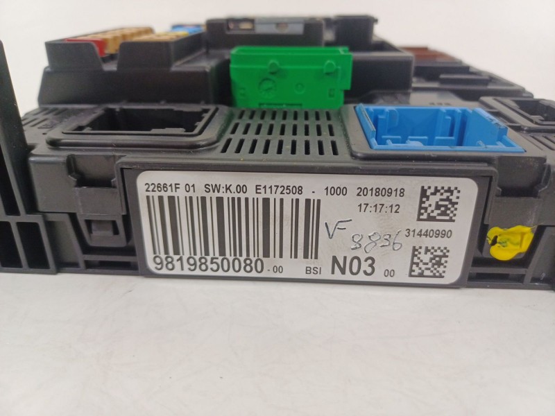 Recambio de caja reles / fusibles para peugeot 208 1.2 12v vti referencia OEM IAM 9819850080  