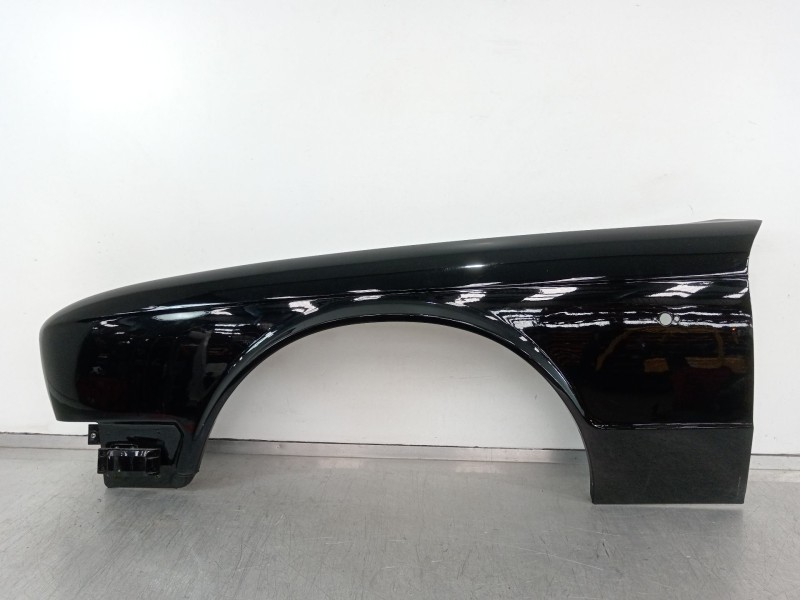 Recambio de aleta delantera izquierda para jaguar xj (xj40, xj81) 6 3.6 referencia OEM IAM xj40  