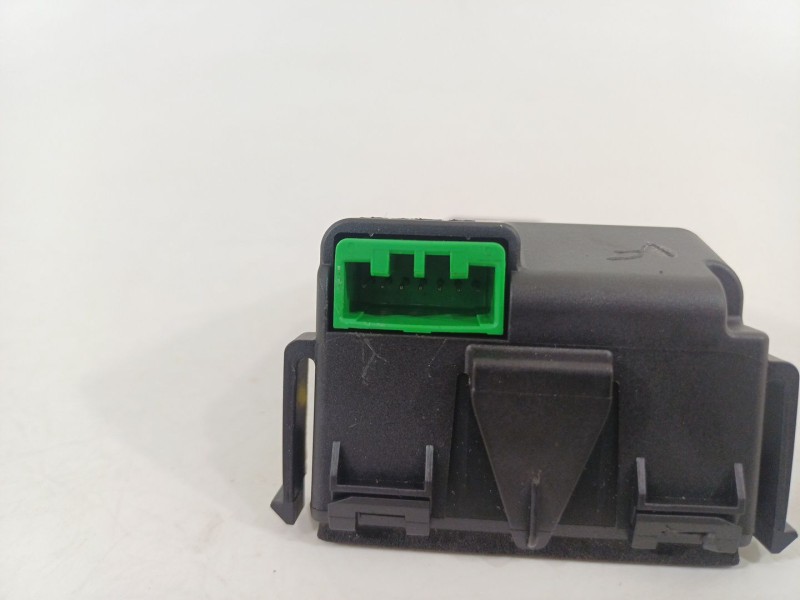 Recambio de sensor para peugeot 208 1.2 12v vti referencia OEM IAM 9812768780  