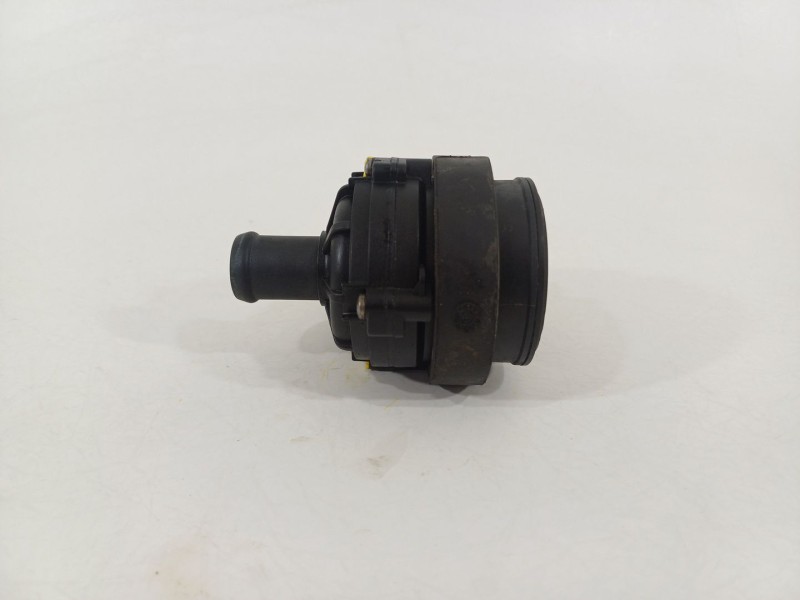 Recambio de bomba agua para skoda scala (nw1) 1.6 tdi referencia OEM IAM 2Q0965567A  