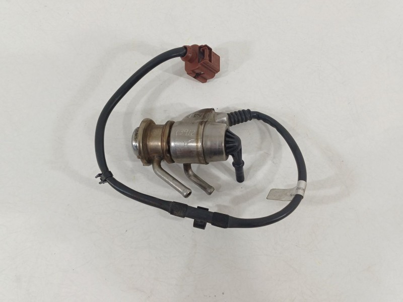 Recambio de inyector para skoda scala (nw1) 1.6 tdi referencia OEM IAM 04L131113P  