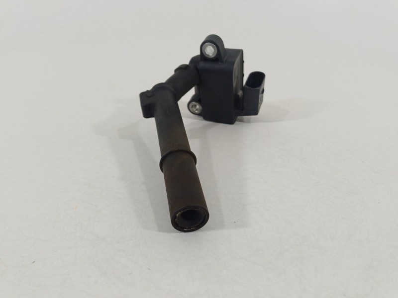 Recambio de bobina encendido para mercedes-benz clase a (w176) a 180 (176.042) referencia OEM IAM A2709060500  