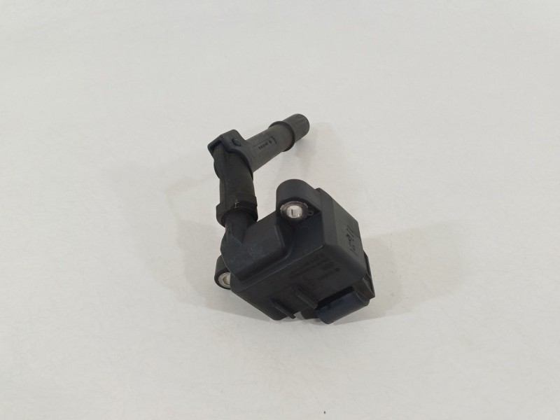 Recambio de bobina encendido para mercedes-benz clase a (w176) a 180 (176.042) referencia OEM IAM A2709060500  