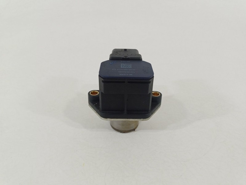 Recambio de sensor para mercedes-benz clase a (w176) a 180 (176.042) referencia OEM IAM A2709820503  