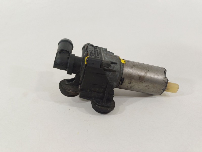 Recambio de valvula intercambio de calefaccion para bmw serie 3 cabrio (e93) 325d referencia OEM IAM 64118369806  