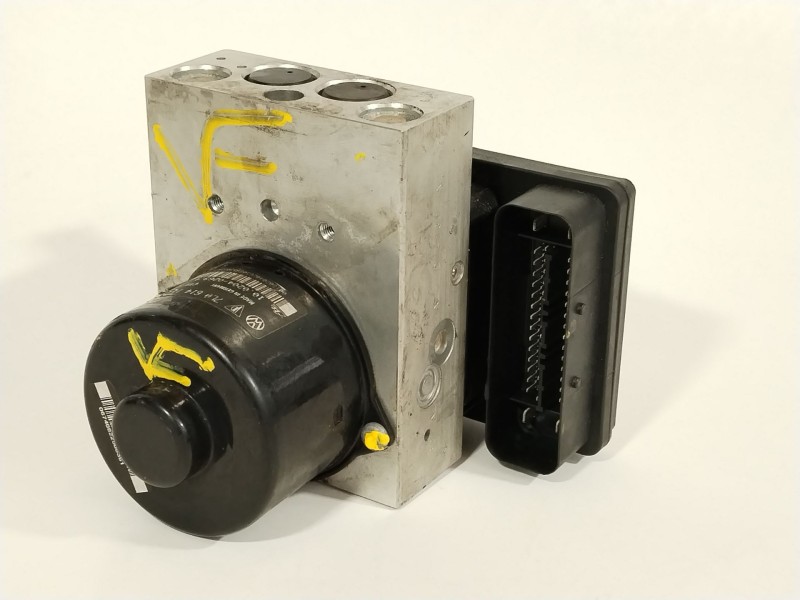 Recambio de abs para volkswagen touareg (7la) tdi r5 referencia OEM IAM 7L0907379G  