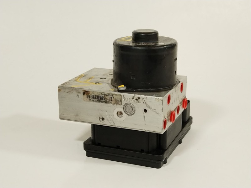 Recambio de abs para volkswagen touareg (7la) tdi r5 referencia OEM IAM 7L0907379G  