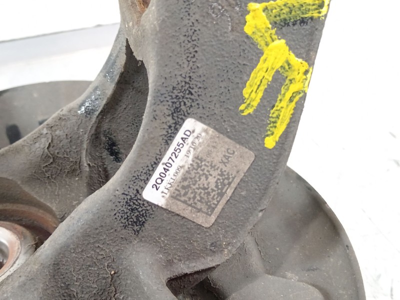 Recambio de mangueta delantera izquierda para seat arona (kj7, kjp) 1.0 tsi referencia OEM IAM 2Q0407255  