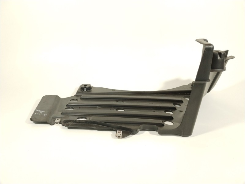 Recambio de moldura para seat arona (kj7, kjp) 1.0 tsi referencia OEM IAM 6F0825205  