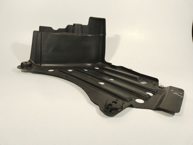 Recambio de moldura para seat arona (kj7, kjp) 1.0 tsi referencia OEM IAM 6F0825205  
