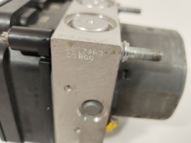 Recambio de abs para nissan qashqai (j11) acenta referencia OEM IAM 476604EA1C  