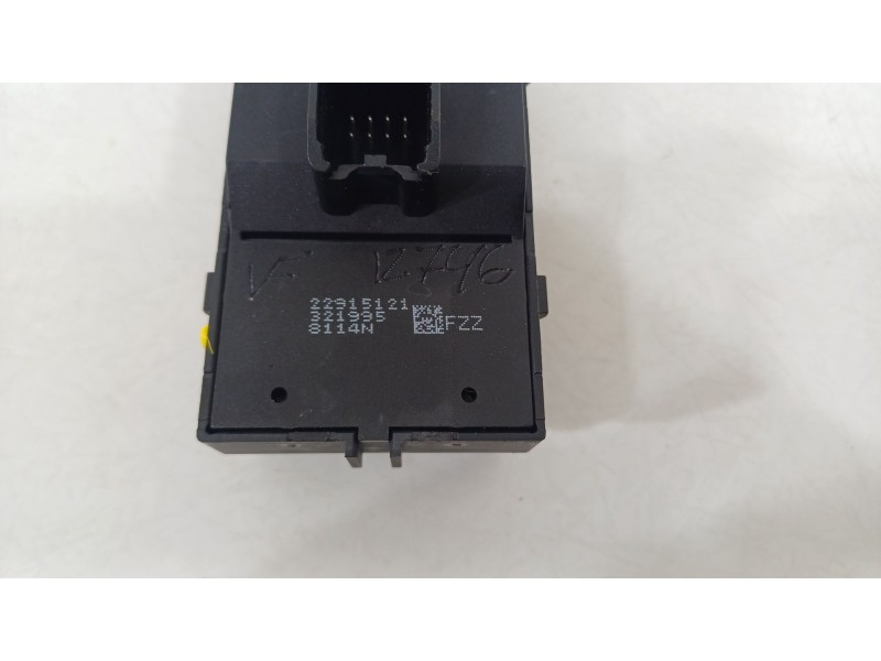 Recambio de mando elevalunas delantero izquierdo para opel mokka x 120 aniversario start/stop referencia OEM IAM 22915121  