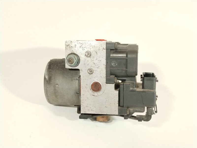 Recambio de abs para volkswagen passat b5 (3b2) 1.9 tdi referencia OEM IAM 8E0614111   Recambio de abs para volkswagen passat b5 (3b2) 1.9 tdi referencia OEM IAM 8E0614111