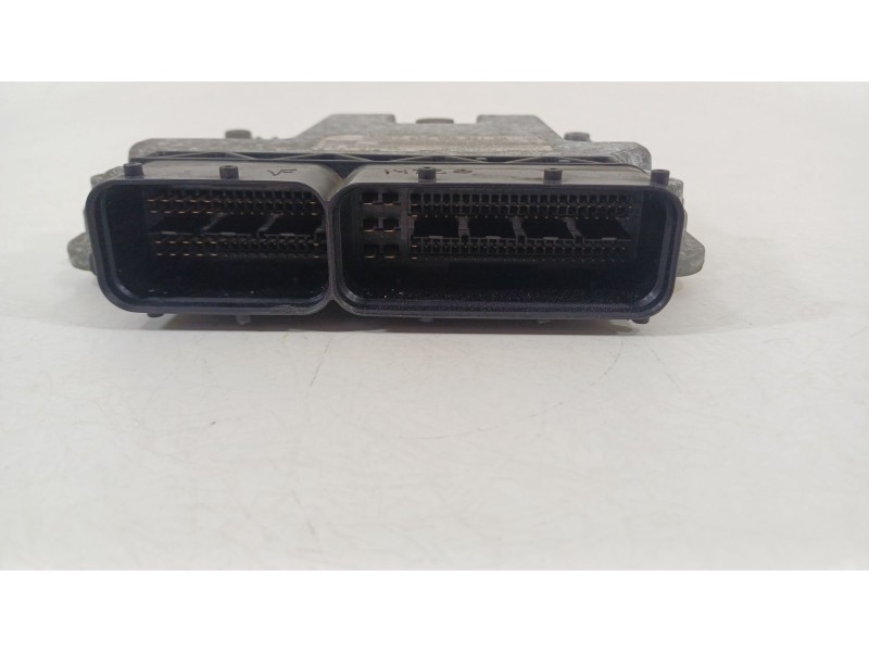 Recambio de centralita motor uce para seat leon (1p1) 1.9 tdi referencia OEM IAM 03G906021SH  0281014581