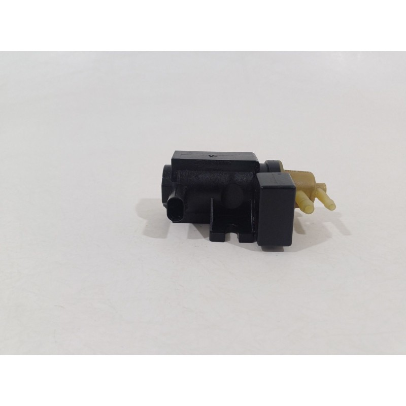 Recambio de valvula aire adicional para mercedes-benz clase a (w176) a 180 (176.042) referencia OEM IAM A0101531328  