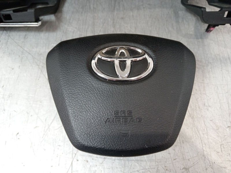 Recambio de kit airbag para toyota avensis (t27) active referencia OEM IAM 5547305010 8917005230 Y01841910