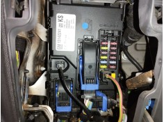 Recambio de caja reles / fusibles para opel corsa d (s07) 1.2 (l08, l68) referencia OEM IAM 13142241  